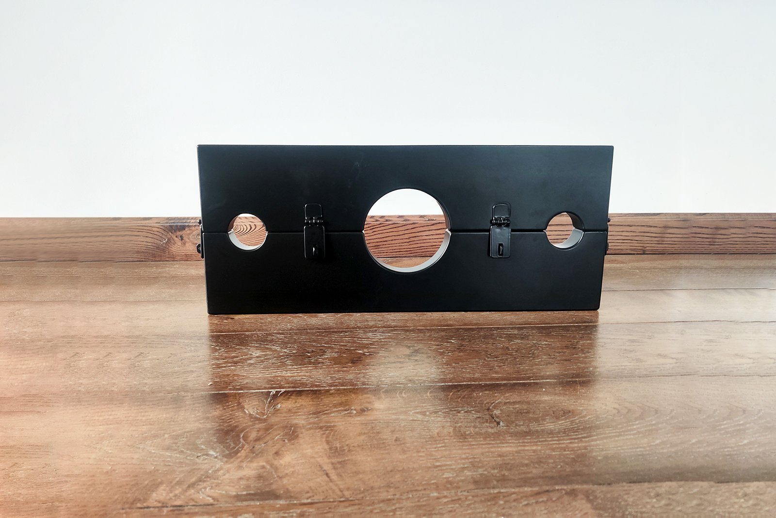 STEEL MEDIEVAL STOCKS
